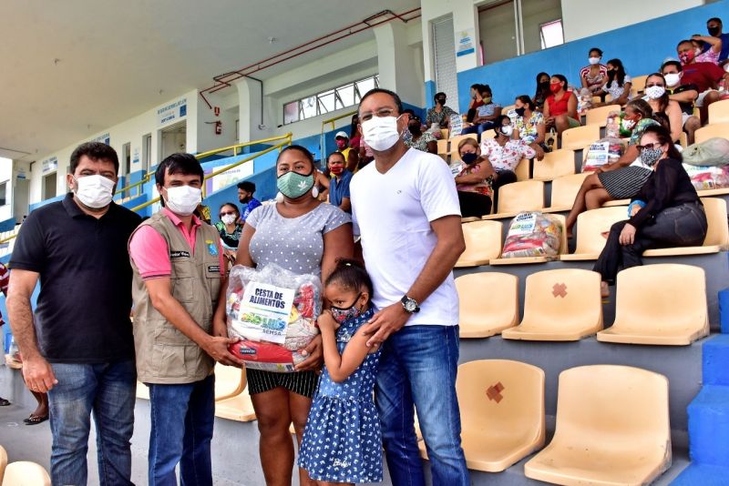 Prefeitura entrega 170 cestas básicas para famílias ligadas ao setor esportivo afetadas pela pandemia de Covid-19 em São Luís