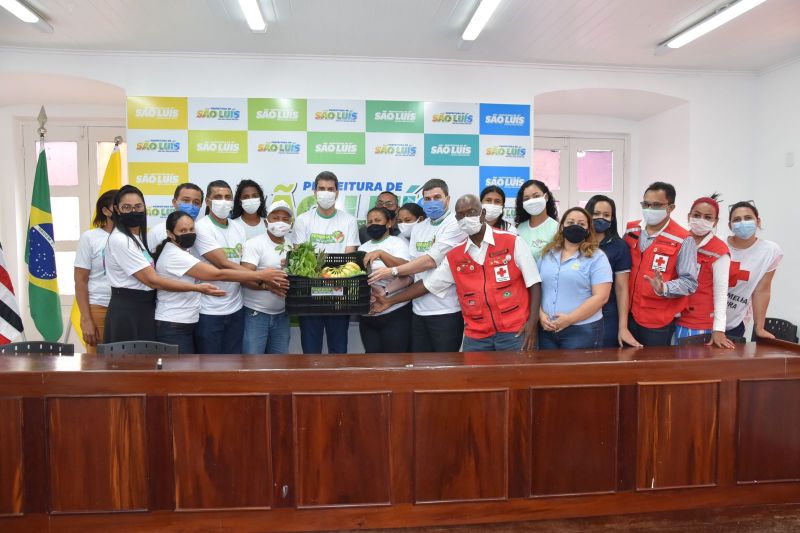 Prefeitura lança ‘Feirinha Solidária’ para estimular a doação de alimentos a comunidades em situação de vulnerabilidade