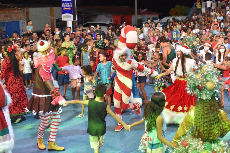 Prefeitura de São Luís encanta moradores do Coroadinho e Cohatrac com programação do “Natal no Bairro”