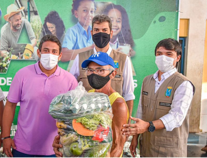 Prefeitura de São Luís entrega 450 cestas de alimentos do PAA a famílias do São Francisco