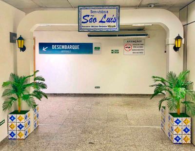 Prefeitura de São Luís instala pórtico de boas-vindas no aeroporto da capital