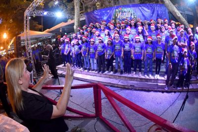 Galeria: Crianças da Rede Municipal de Ensino se apresentam em tradicional Cantata Natalina da Escola de Música São Luís