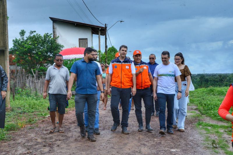 Prefeito Eduardo Braide acompanha serviços da Prefeitura de São Luís em áreas de risco