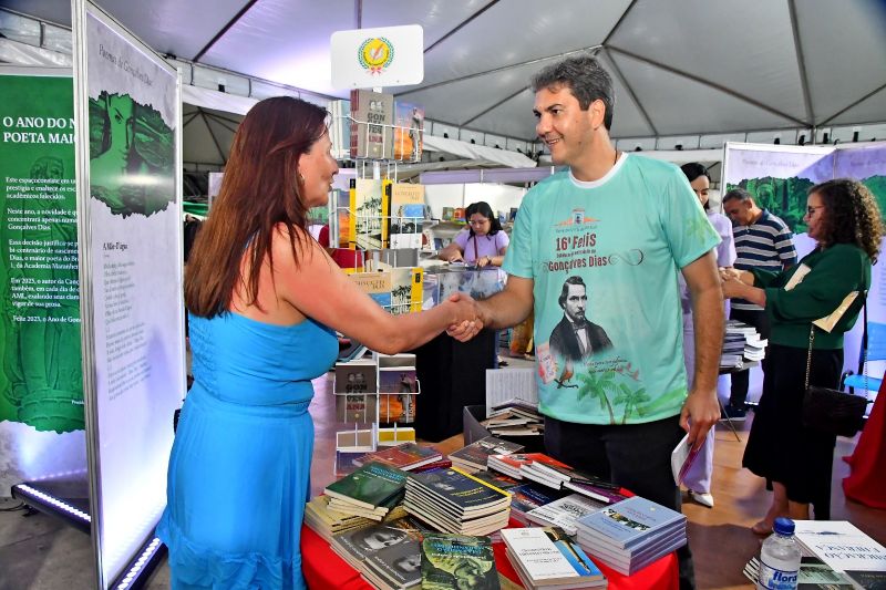 Prefeito Eduardo Braide abre oficialmente 16ª edição da Feira do Livro de São Luís, na Praça Maria Aragão