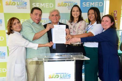 notícia: Prefeitura de São Luís e Cenefrom firmam parceria para oferta de aulas do Ensino Fundamental em ambiente hospitalar para pacientes renais