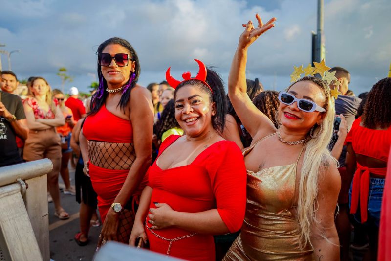 Prefeitura de São Luís leva mais de 200 mil pessoas à Cidade do Carnaval com shows de Léo Santana e atrações maranhenses
 