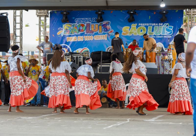 Prefeitura leva alegria para Cidade do Carnaval e Madre Deus no Sábado Gordo