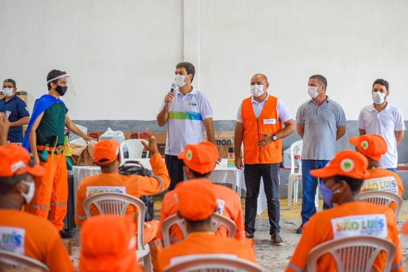Prefeito Eduardo Braide participa de homenagem ao Dia do Agente de Limpeza Urbana