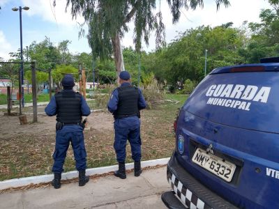 notícia: SEMUSC reforça patrulhamento em praças da Cohab e Cohatrac