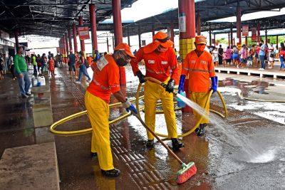 Prefeitura intensifica higienização de terminais e de ônibus de São Luís
