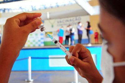 Prefeitura de São Luís anuncia vacinação contra a Covid-19 para idosos com idade entre 67 e 69 anos