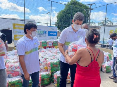 Prefeito Eduardo Braide acompanha mais uma entrega de cestas alimentares do Programa Brasil Fraterno