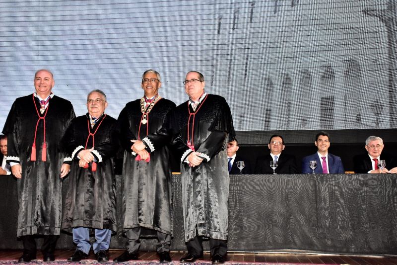 Prefeito Eduardo Braide prestigia posse de novos dirigentes do Tribunal de Justiça do Maranhão