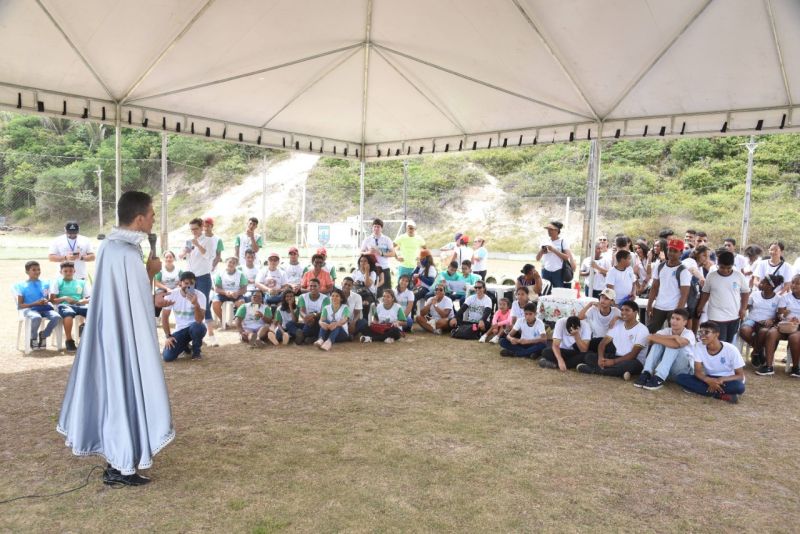Prefeitura de São Luís promove ação educativa e de conscientização sobre o Dia Internacional de Limpeza de Praias e Rios 