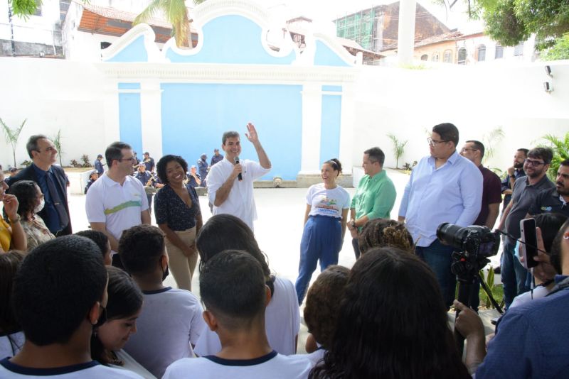 Prefeito Eduardo Braide entrega Fonte das Pedras, no Centro de São Luís, totalmente revitalizada