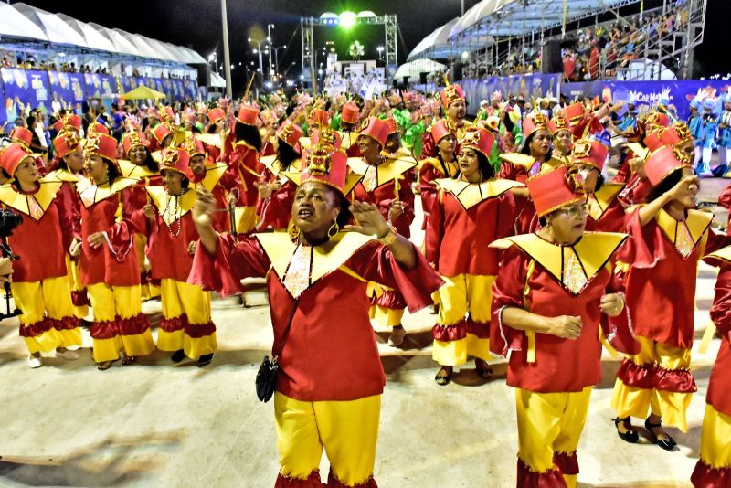 Última noite na Passarela do Samba foi marcada pela emoção e alegria