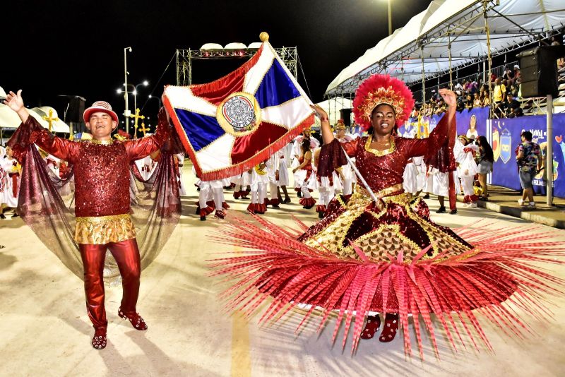 Favela e Flor do Samba levam o título de campeãs do Carnaval da Passarela do Samba 2023