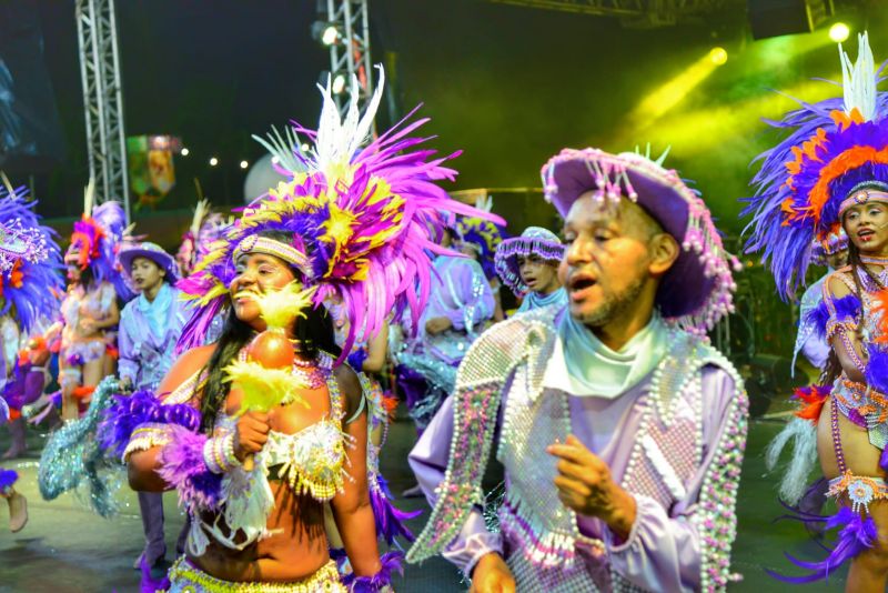 Público se diverte em mais uma noite no Arraial da Cidade, na Maria Aragão
