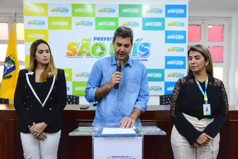 Prefeito Eduardo Braide empossa novos funcionários efetivos para a Secretaria da Criança e Assistência Social