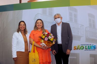 notícia: Presidente do IPAM, Manuella Fernandes, recebe honras do Banco do Brasil