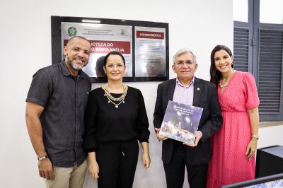 notícia: Prefeitura de São Luís participa da entrega de equipamentos da nova biblioteca dos cursos de Turismo e Hotelaria da UFMA
