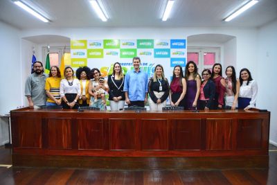 notícia: Prefeito Eduardo Braide empossa novos servidores efetivos para a Secretaria da Criança e Assistência Social