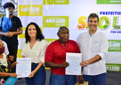 notícia: Prefeito Eduardo Braide entrega 127 de títulos de Regularização Fundiária de Interesse Social a moradores da Liberdade