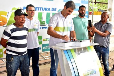 notícia: Prefeito Eduardo Braide leva reforma de quadra poliesportiva e obras de asfaltamento ao bairro Jardim América