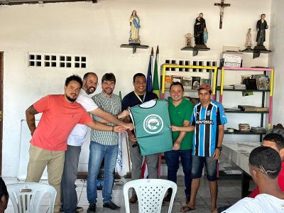 notícia: Prefeitura de São Luís lança programa de capacitação para carregadores nas feiras da cidade