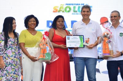 notícia: Prefeito Eduardo Braide promove festa em comemoração ao dia Municipal do Agente de Limpeza e lança Patrulha Ambiental